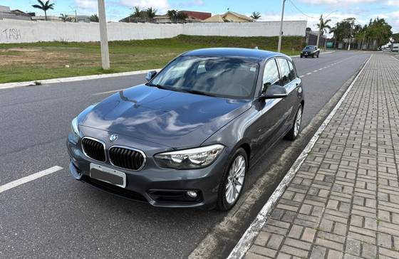 BMW 120i 2.0 16V SPORT ACTIVEFLEX 4P AUTOMÁTICO BMW 120i 2.0 16V SPORT ACTIVEFLEX 4P AUTOMÁTICO